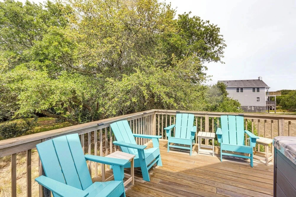 Walk to the Beach! 5BR Outer Banks Home