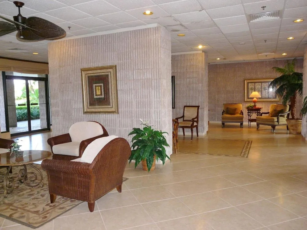 South Seas Tower 1-307