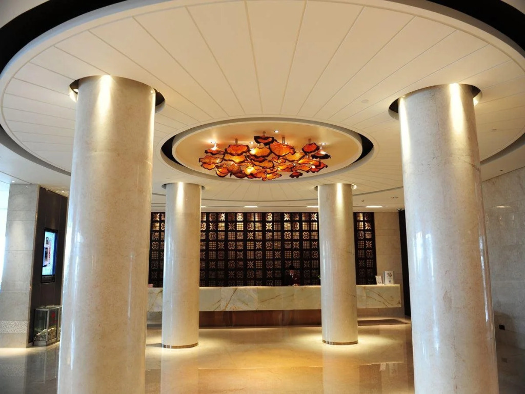 Yantai Shunhe Huaqiao Hotel