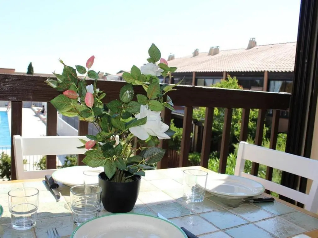 Appartement Gruissan, 1 pièce, 4 personnes - FR-1-229-56