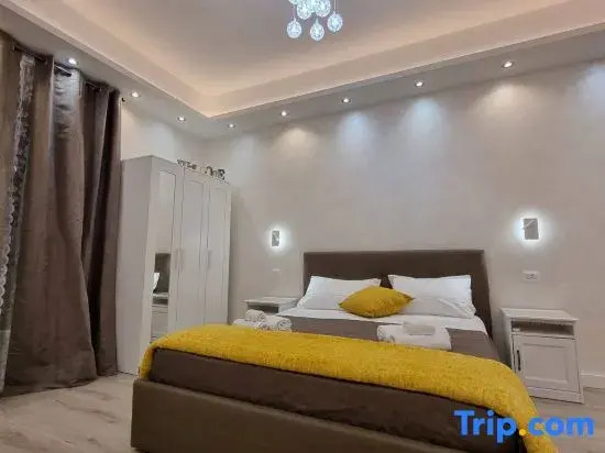 Apartment Near the Colosseum, With Metro Line A a 2 Minutes Walk Away