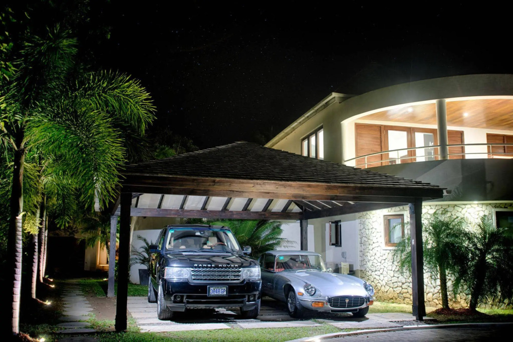 Cocosan Villa