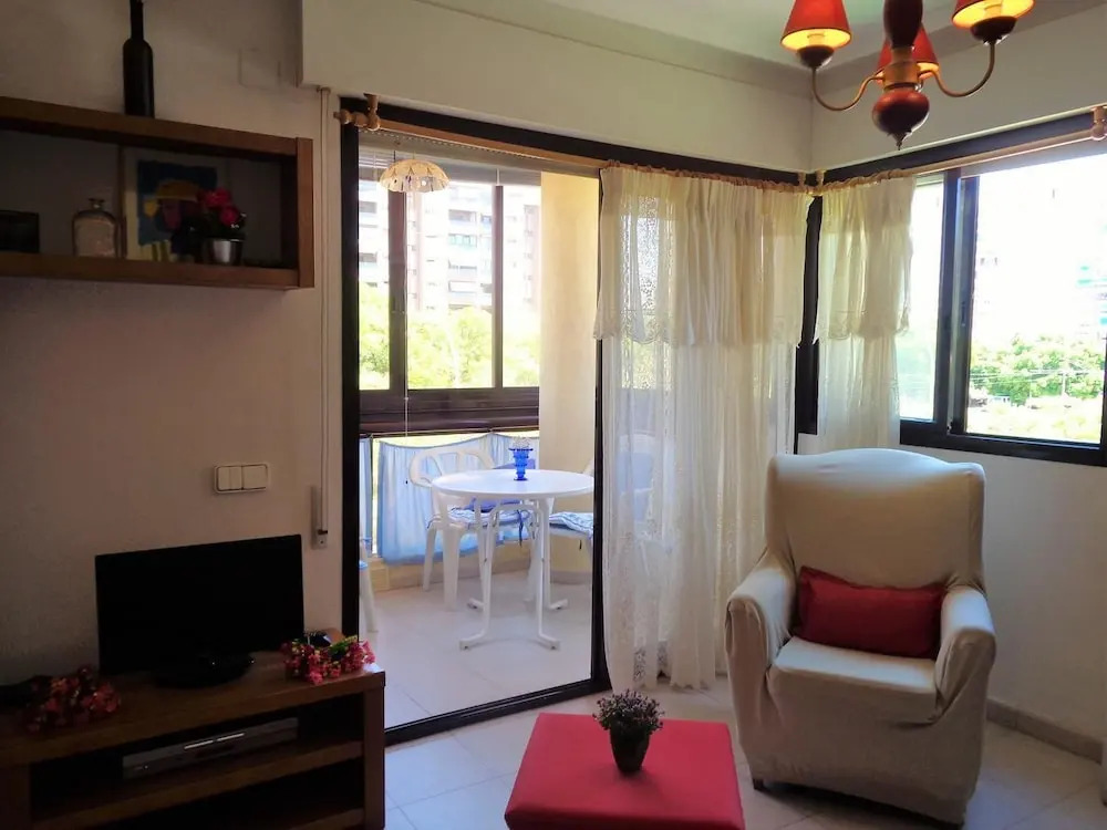 Friendly Flat