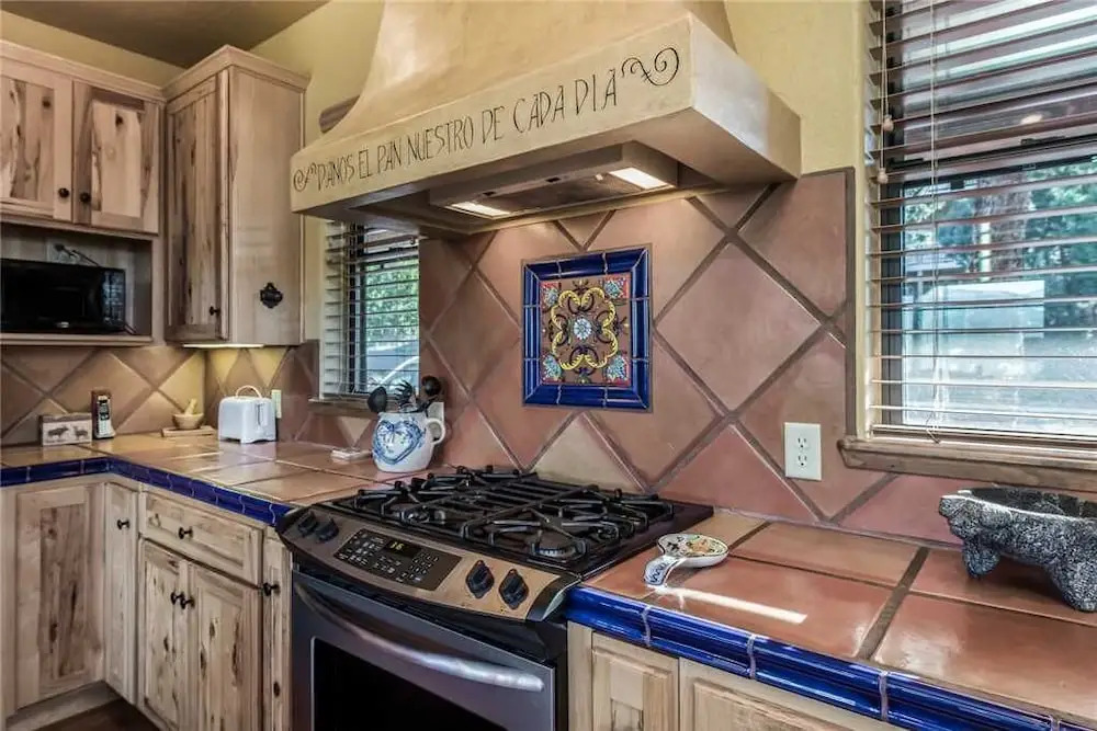 Casa Wildwood, 4 Bedrooms, Sleeps 8, Air Hockey, Ping Pong, Hot Tub