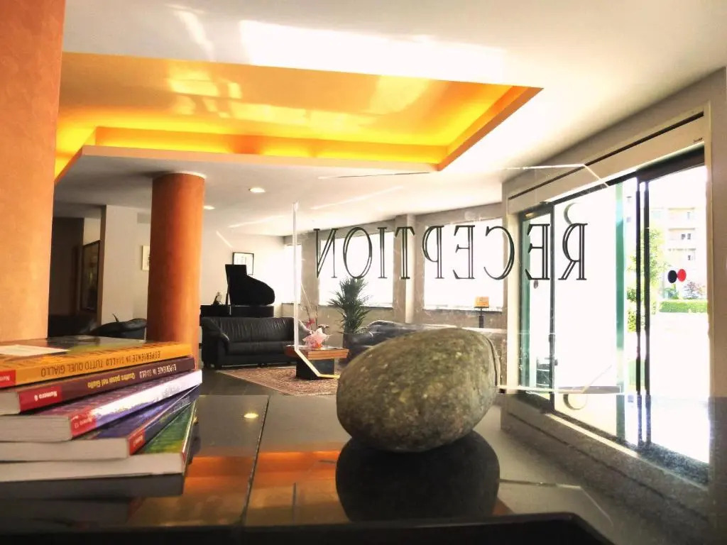 Hotel Romanisio