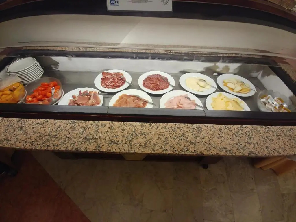 Hotel Vello dOro