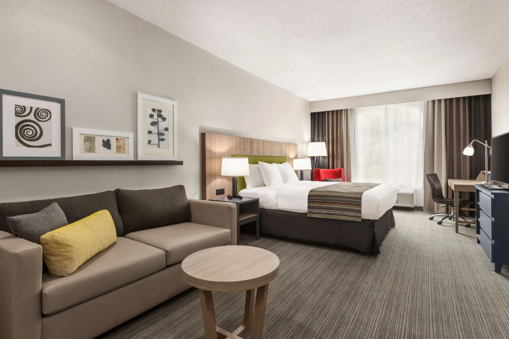 Country Inn & Suites by Radisson, Novi, MI