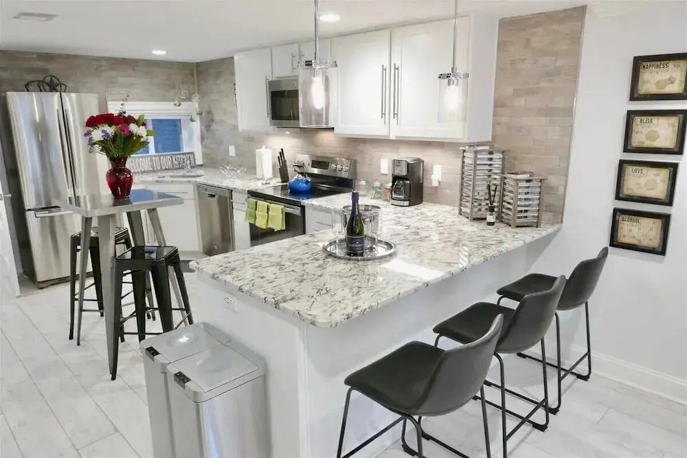 Stylish & Modern Apt Shaw Pking