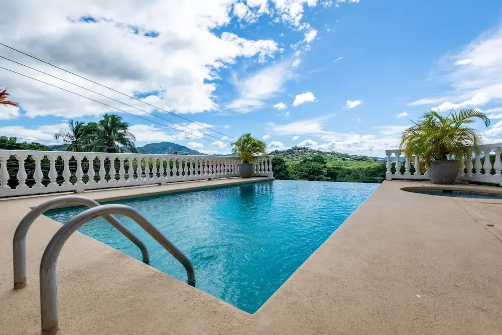 Top-Floor Condo with Sweeping Ocean, Mountain & Marina Views