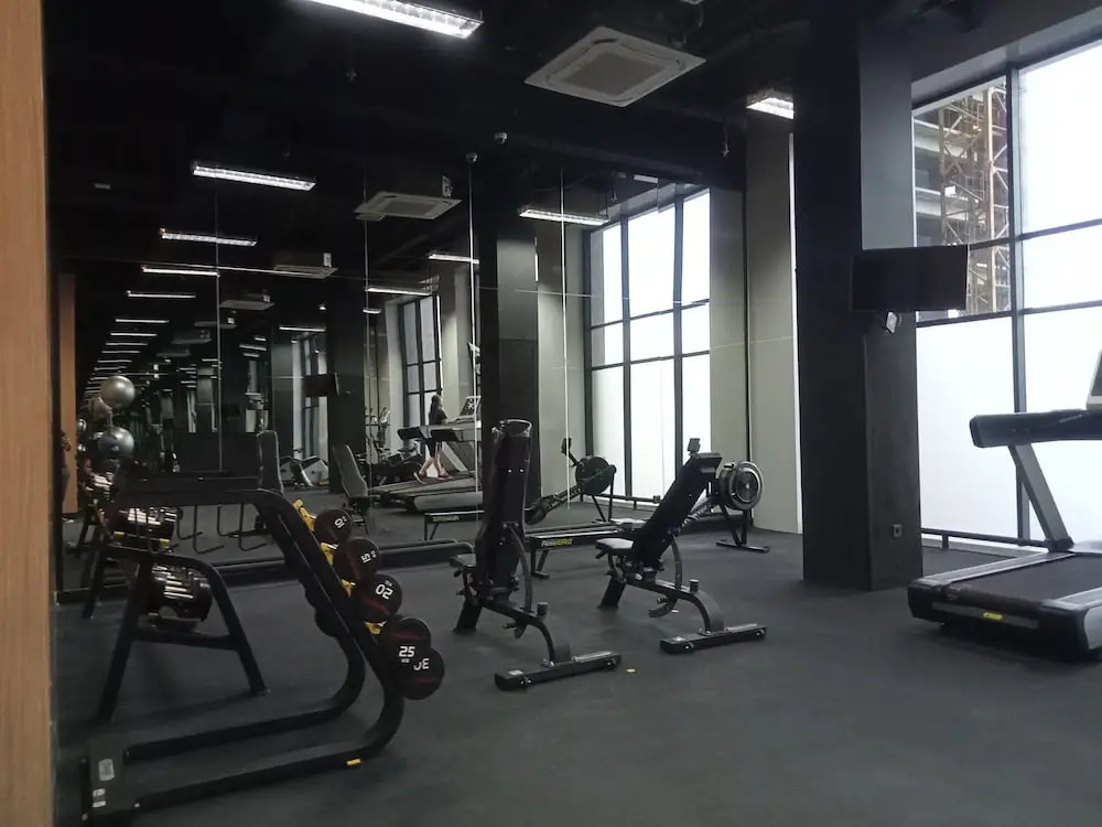 Exclusive And Homey 3Br Loft At Kingland Avenue Apartment