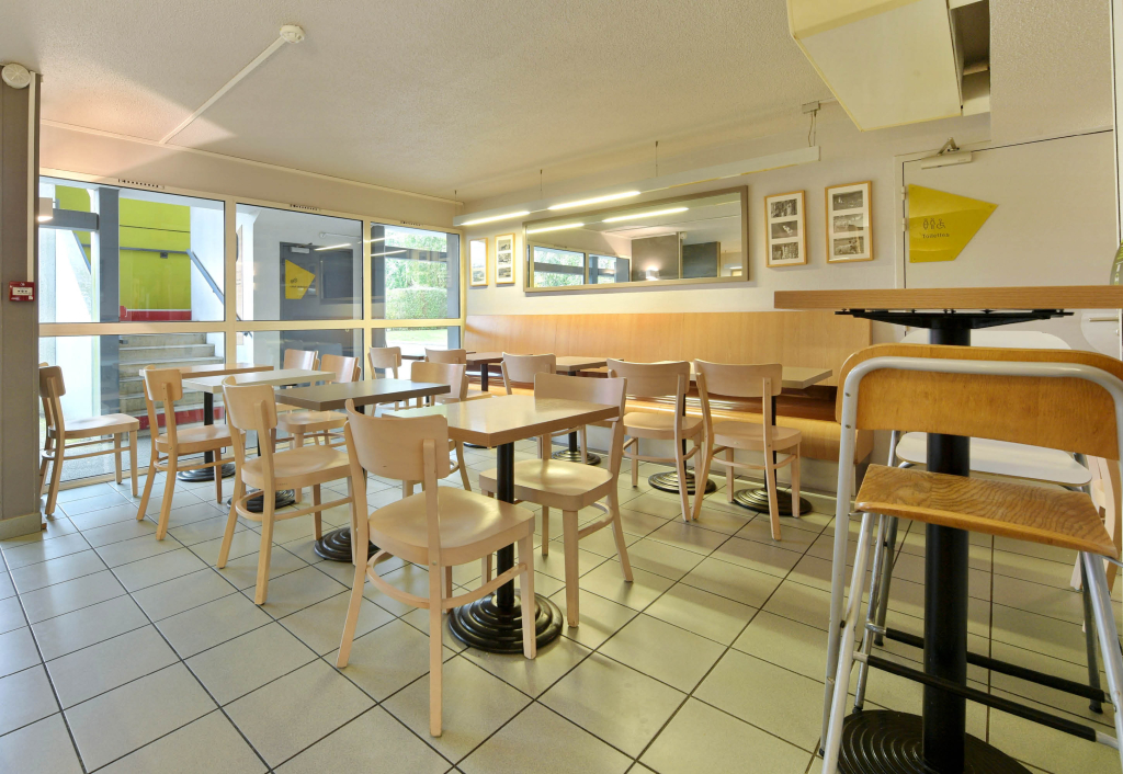 B&B HOTEL Alencon Nord