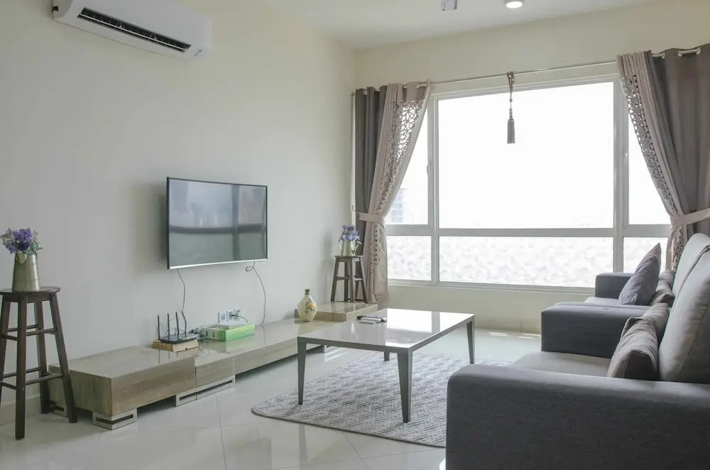The Crest KLCC @ Penguin Homes