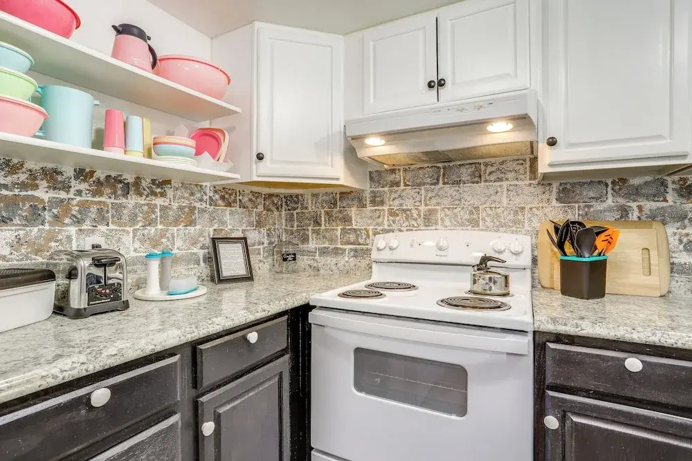 Cozy Wasilla Apartment ~ 2 Mi to Downtown!