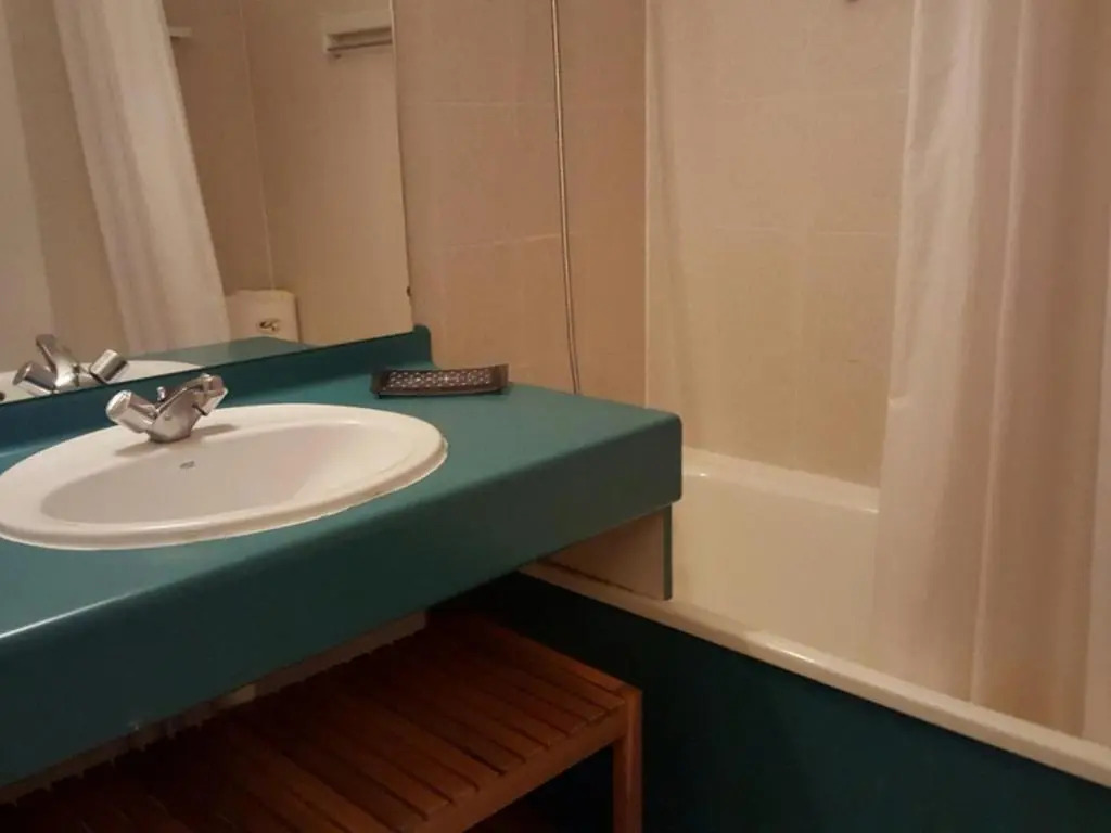 Appartement La Tania, 2 pièces, 5 personnes - FR-1-513-7