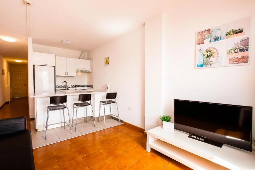 Apartment Avenida de Los Pueblos 16