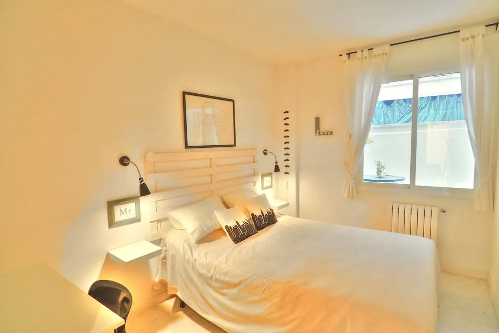 Lucy Apartment