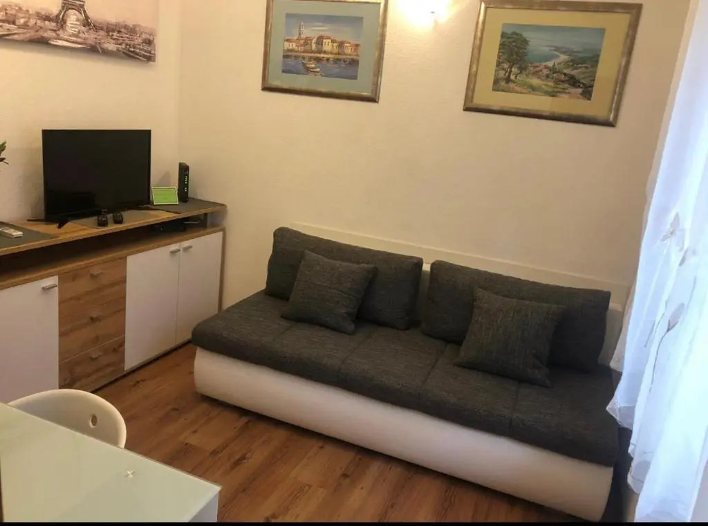 Apartment Lovrekovic