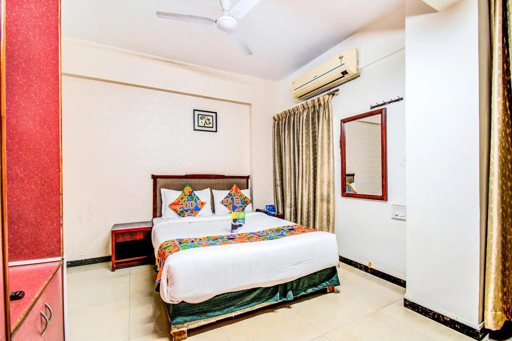 FabHotel Oriental Suites