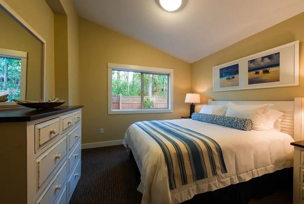 Oceanside Village Resort