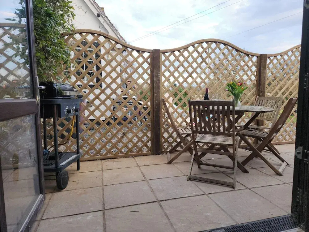 The Chalet is pet Friendly on a Farm Near Malvern