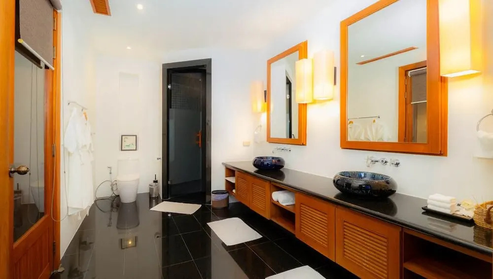 Seaview Villa In Hilltop Estate - VYS1