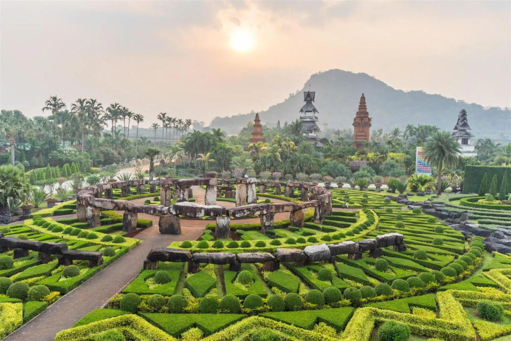 Baan Dusit Pattaya Park