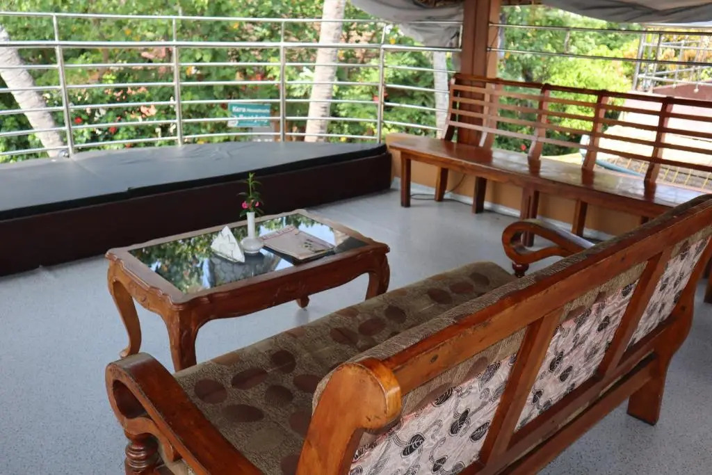 Kera Houseboats Alleppey