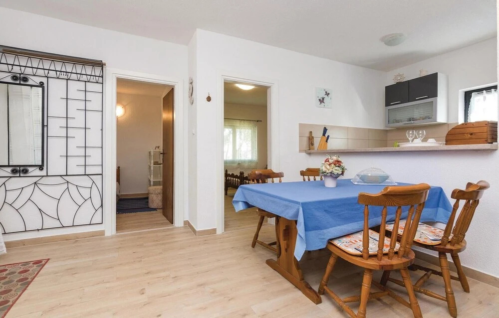 Nice Home in Privlaka With 2 Bedrooms and Wifi