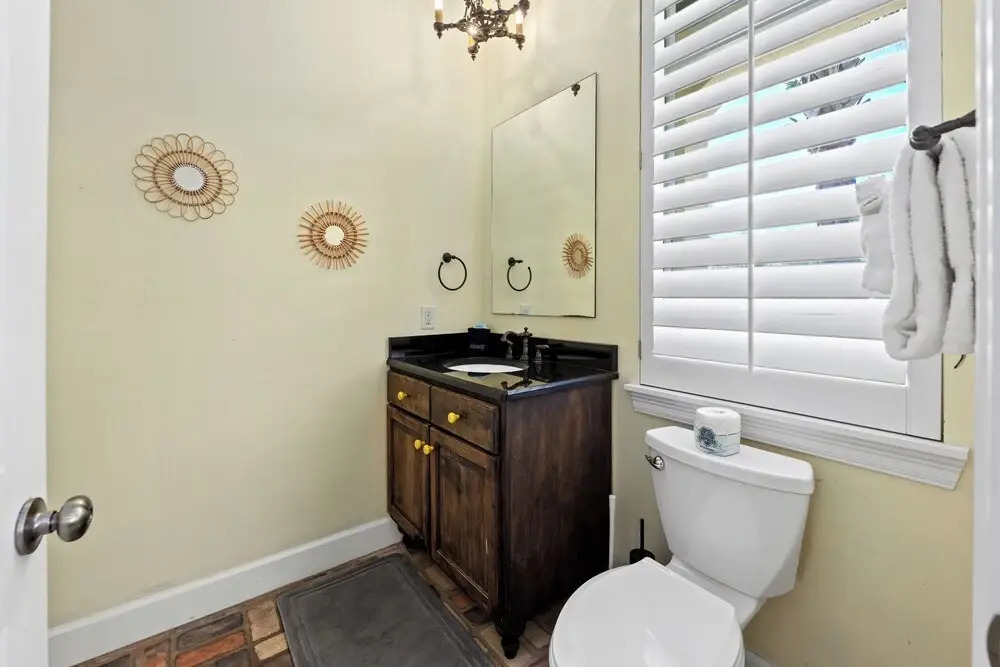 West PCB Upscale Home w/ Splash Pool, Close to Beach, 3BR+Bunkroom, Golf Cart