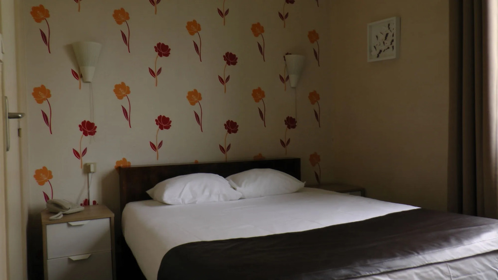Hotel De lUnivers