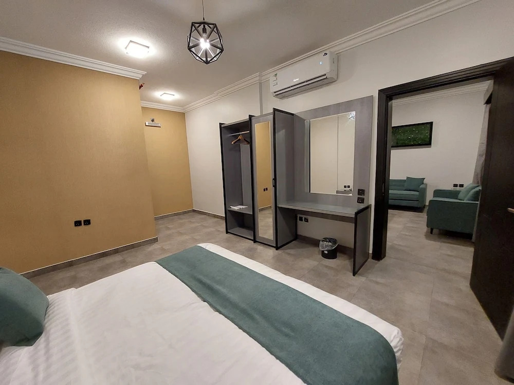 Karims Hotel