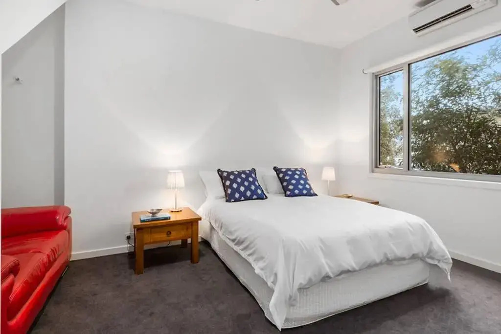 Aireys Coastal Beach House Luxury with Ocean Views