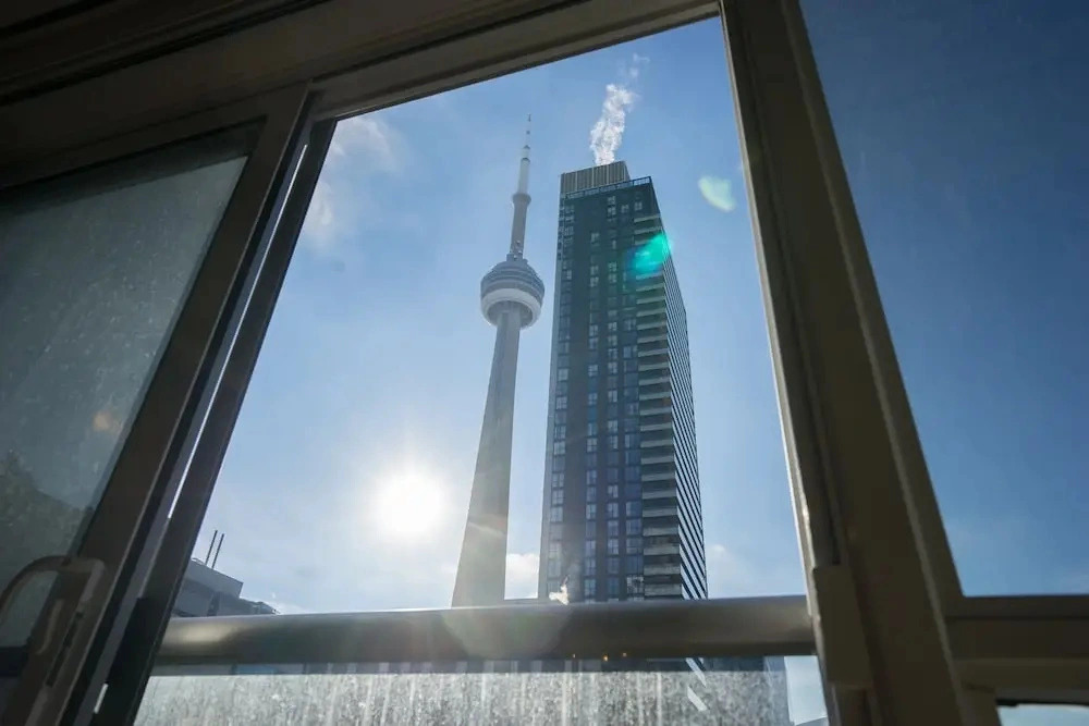 Living Suites - Toronto