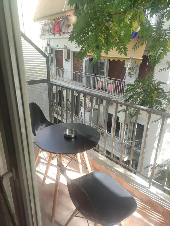 G M 3 ROOMS KENTPO in the heart of the city