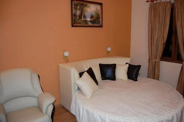 Hotel Rai
