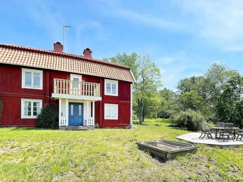 8 Person Holiday Home in Hogsby