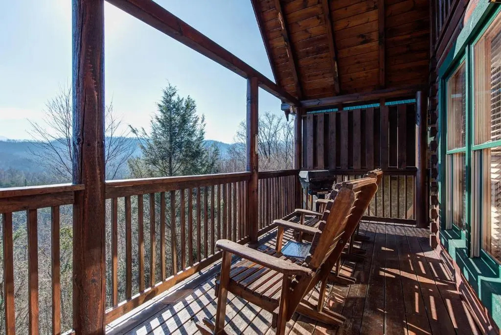 Aspen's Envy, 4 Bedrooms, Sleeps 16, Pool Table, Hot Tub, Mountain Views