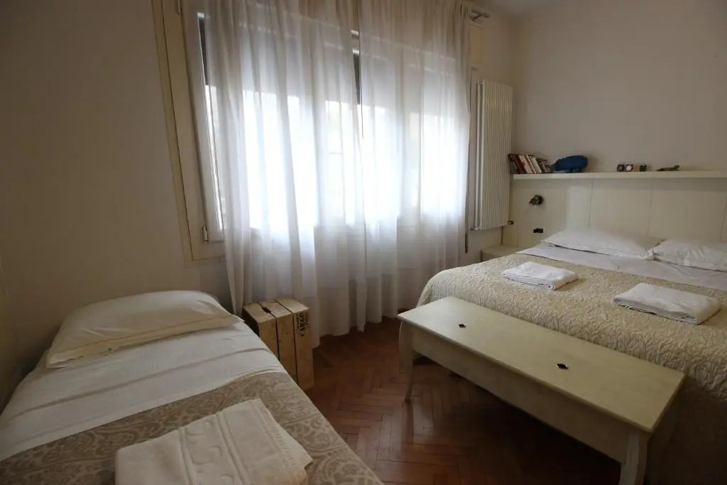 CASA-MIA Apartment