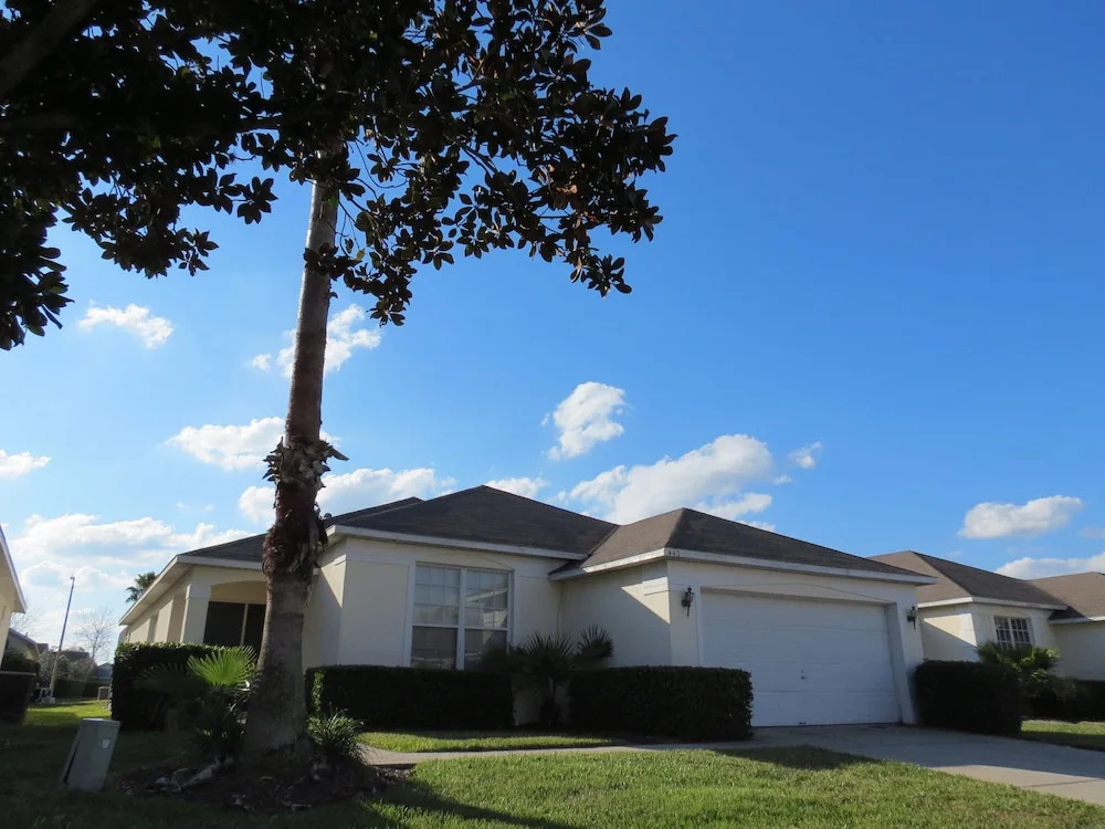 SVV Pool Homes
