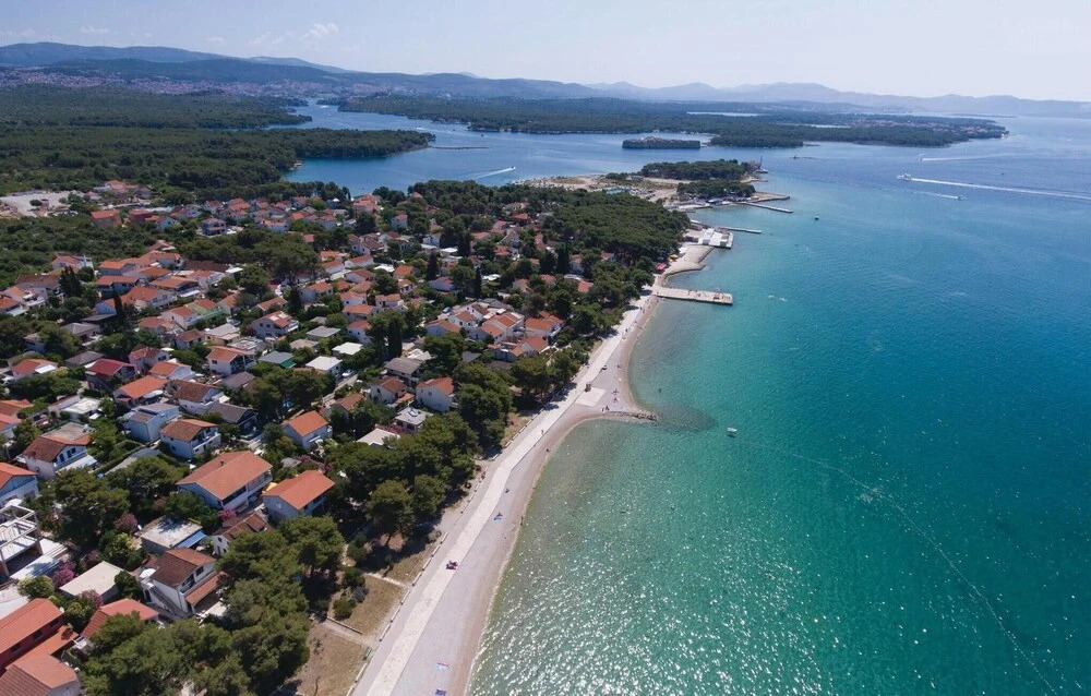 Nice Home in Sibenik With Wifi and 4 Bedrooms