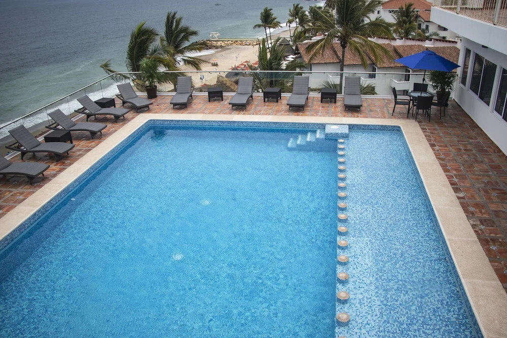 The Paramar Beachfront Boutique Hotel With Breakfast Included - Downtown Malecon