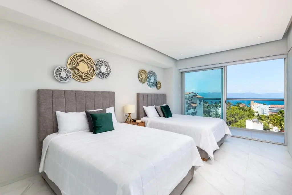 Marina Nautico 9 Luxury & Great Rooftop Pool View by Kivoya