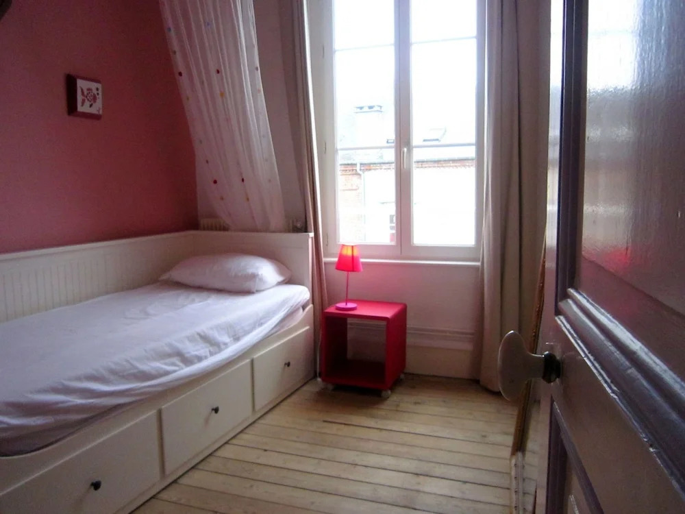 Spacious Holiday Home in Le Crotoy France With Sea View
