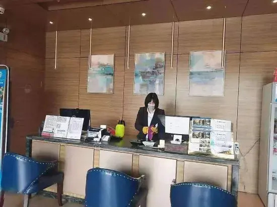 Longkou Fujing Holiday Hotel