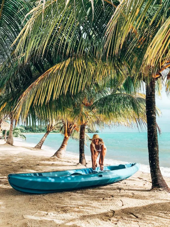 Mariposa Belize Beach Resort
