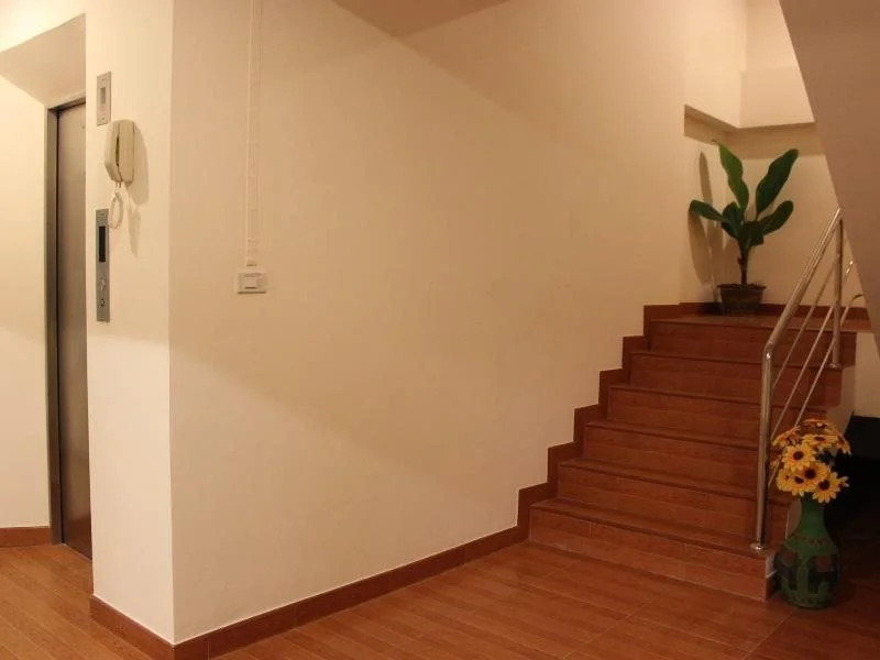 Oranit Place