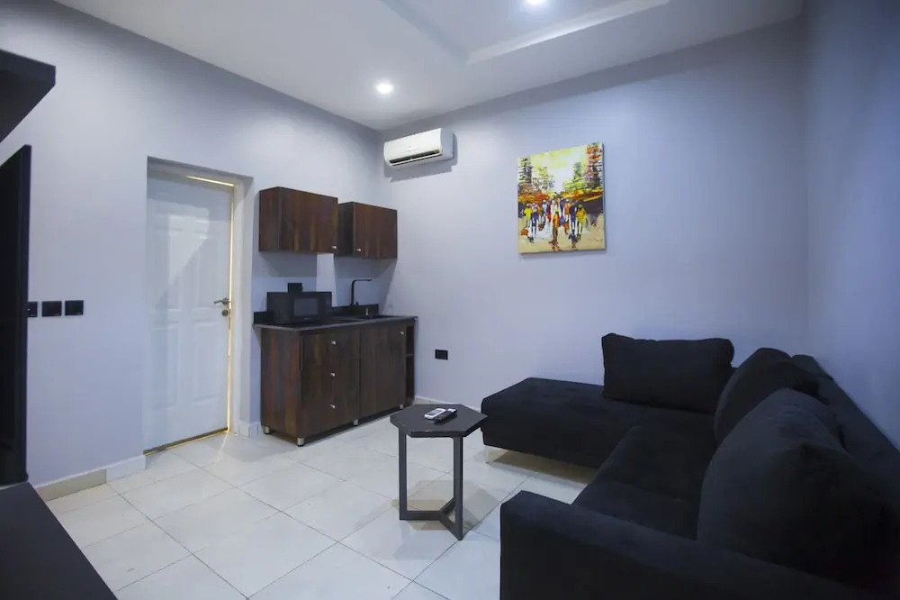 Triple 9 Apartments,Pool & Spa