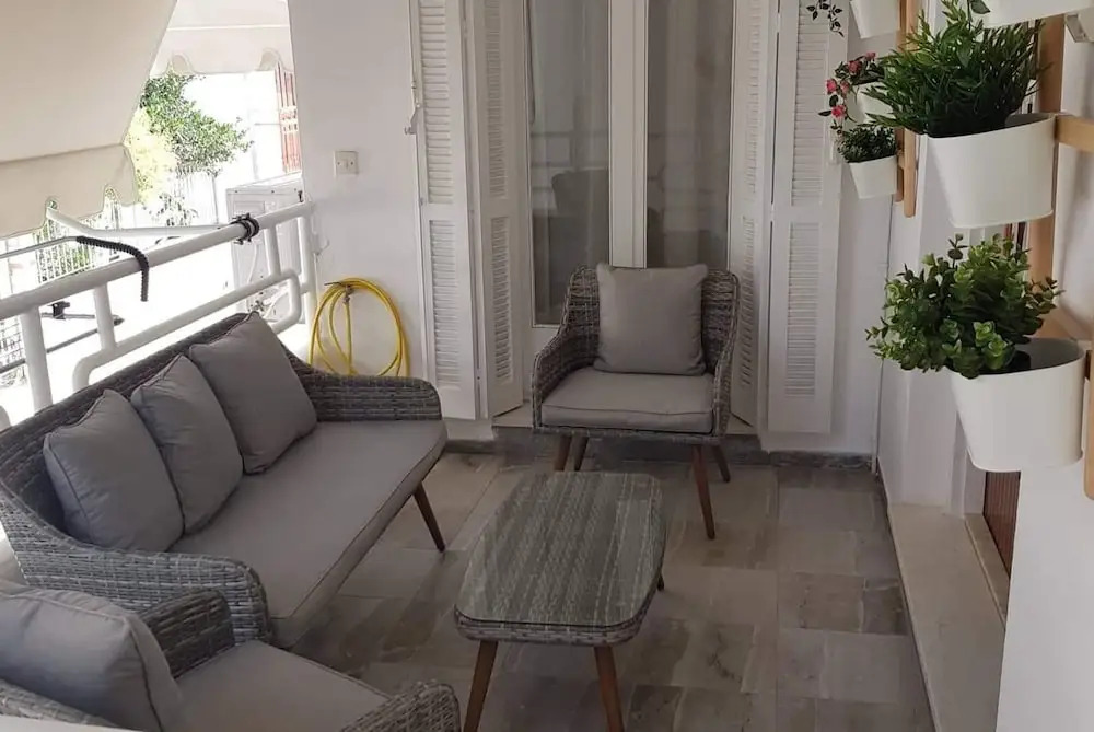 Avres Apartments