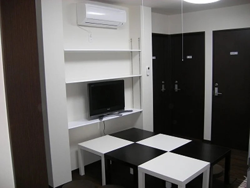 Naniwa Minami Downtown Hostel