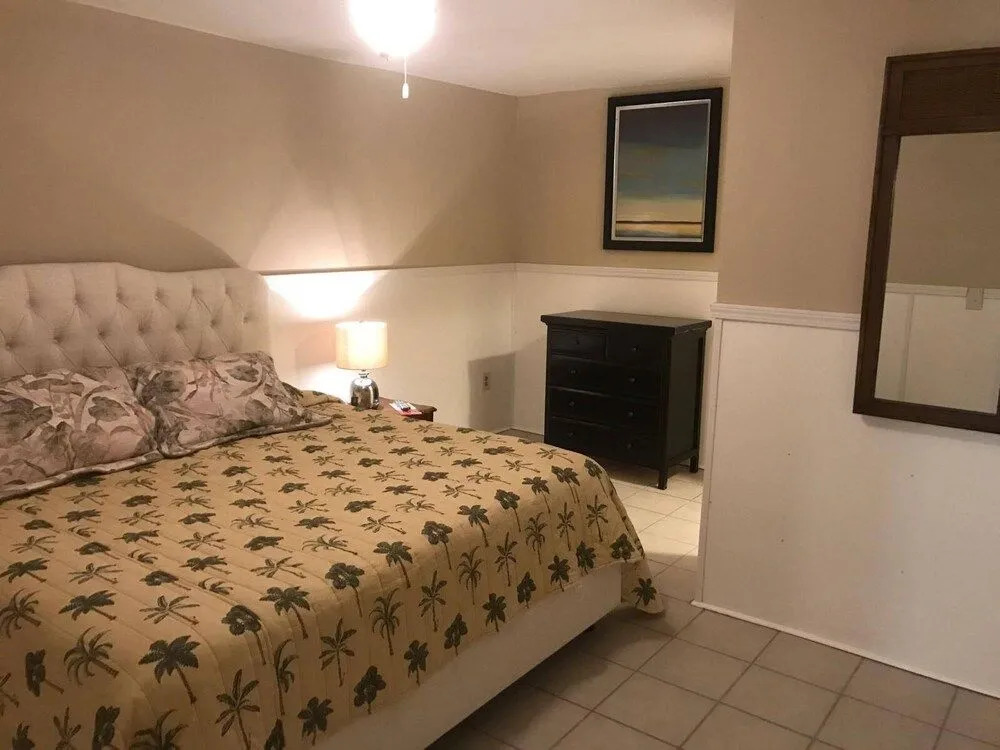 Garden City Unit E